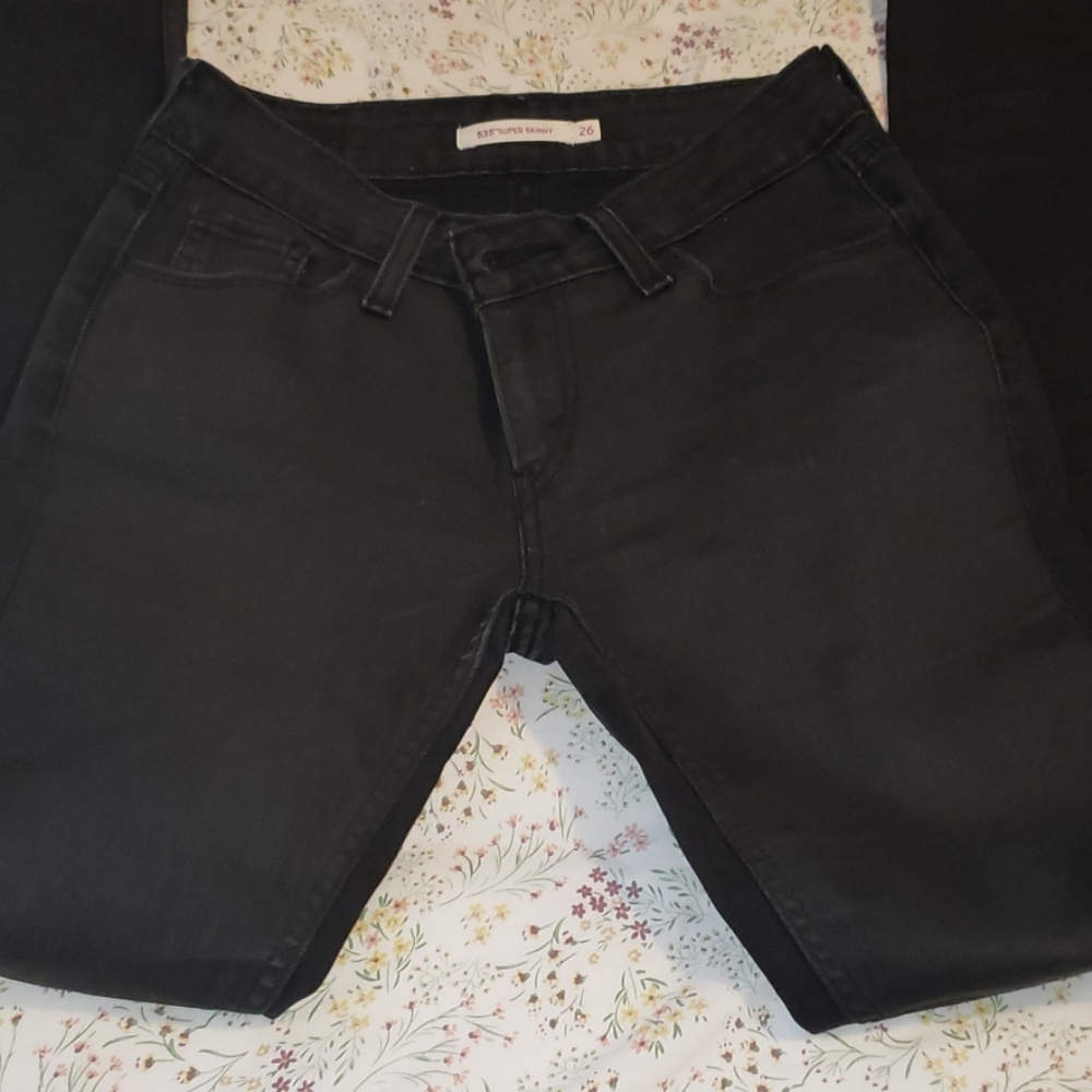 LEVIS JEANS